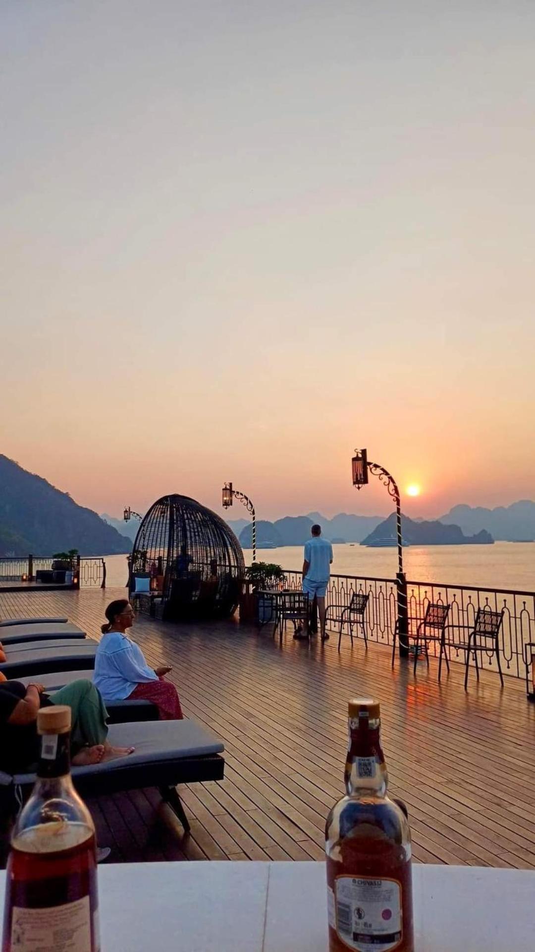 An Duong Hotel Cat Ba Chan Chau Exterior photo